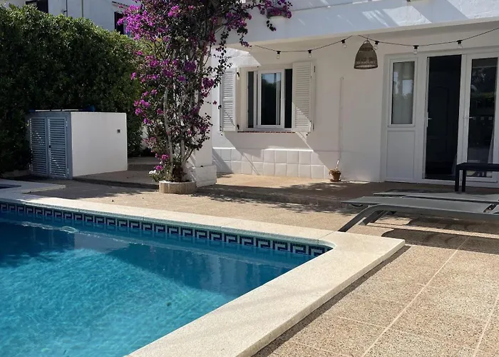 Maison Proche Hébergement de vacances